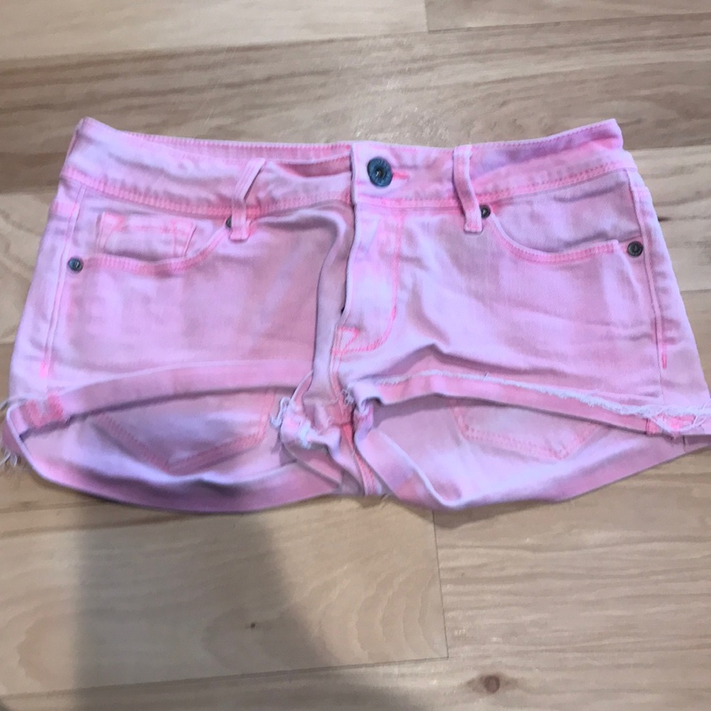 JEAN SHORTS PINK
